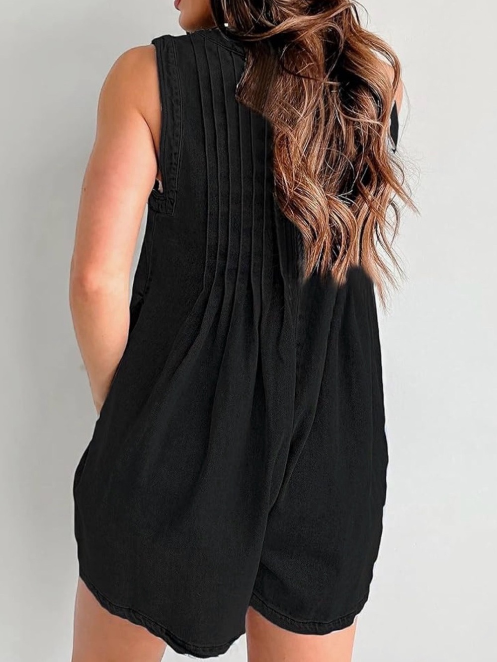 Black Sleeveless V-Neck Tie Front Romper (XS) - Picture 2 of 12